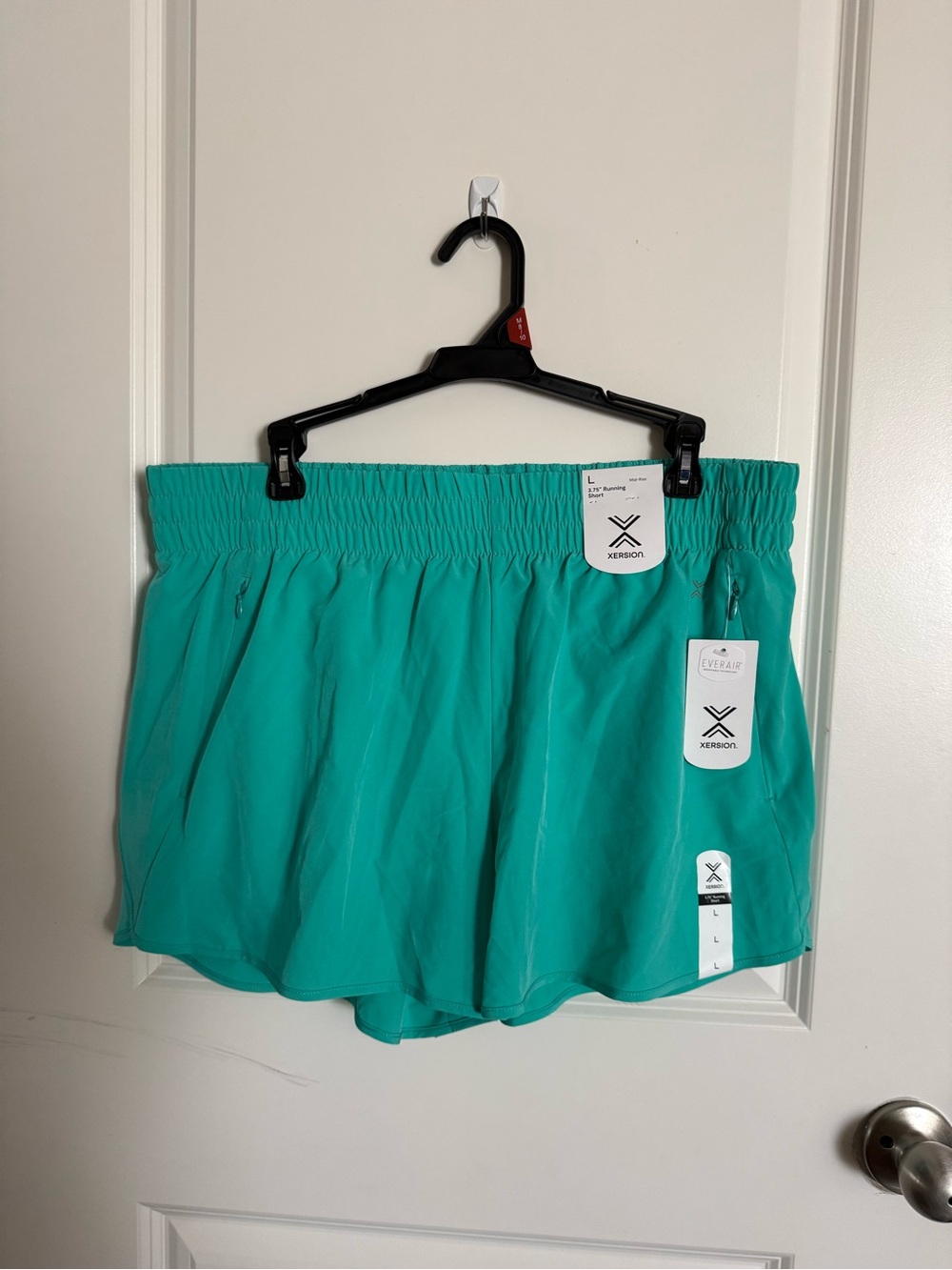Xersion Women's Teal Athletic Shorts with Zip Pockets